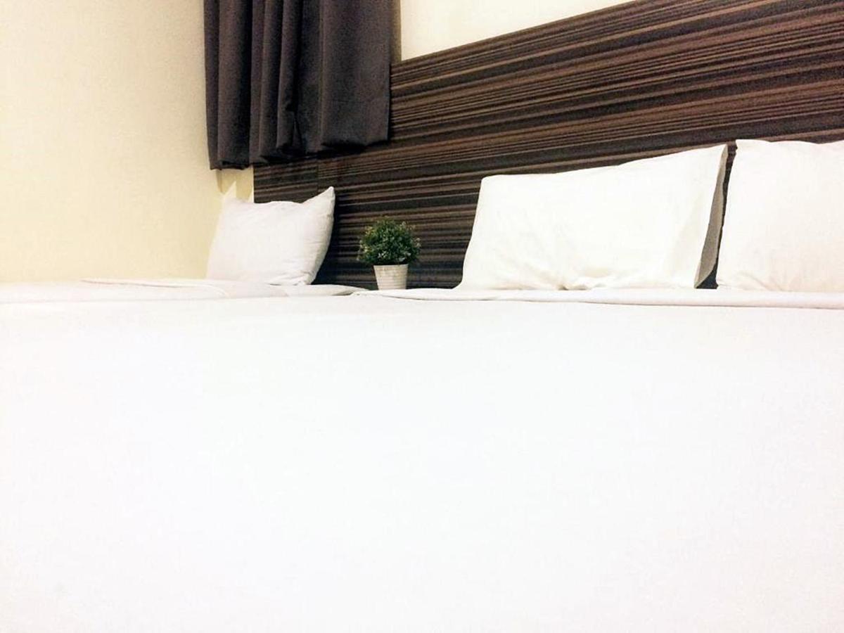 Hotel Sara'S Inn, شاه علام المظهر الخارجي الصورة
