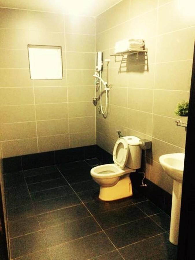 Hotel Sara'S Inn, شاه علام المظهر الخارجي الصورة