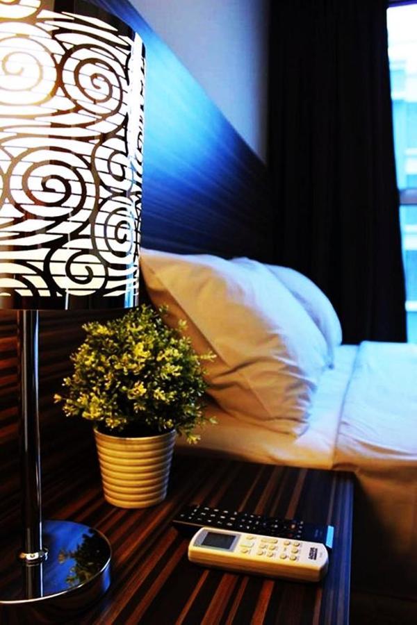 Hotel Sara'S Inn, شاه علام المظهر الخارجي الصورة